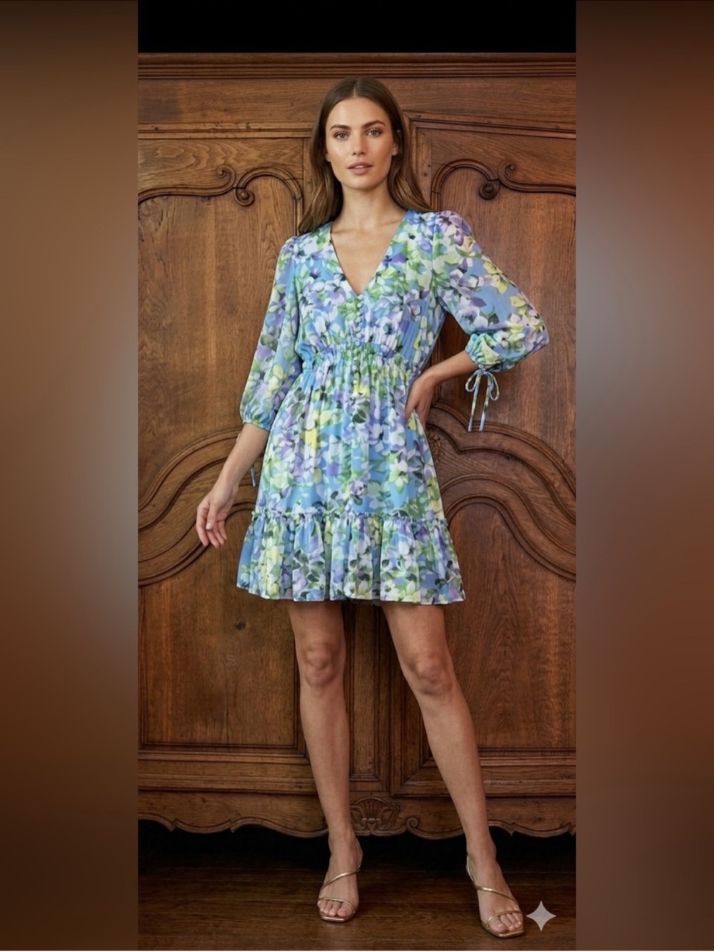 Taylor’s Women’s Multi Dress - Floral V-Neck Mini Dress in Blue and Green